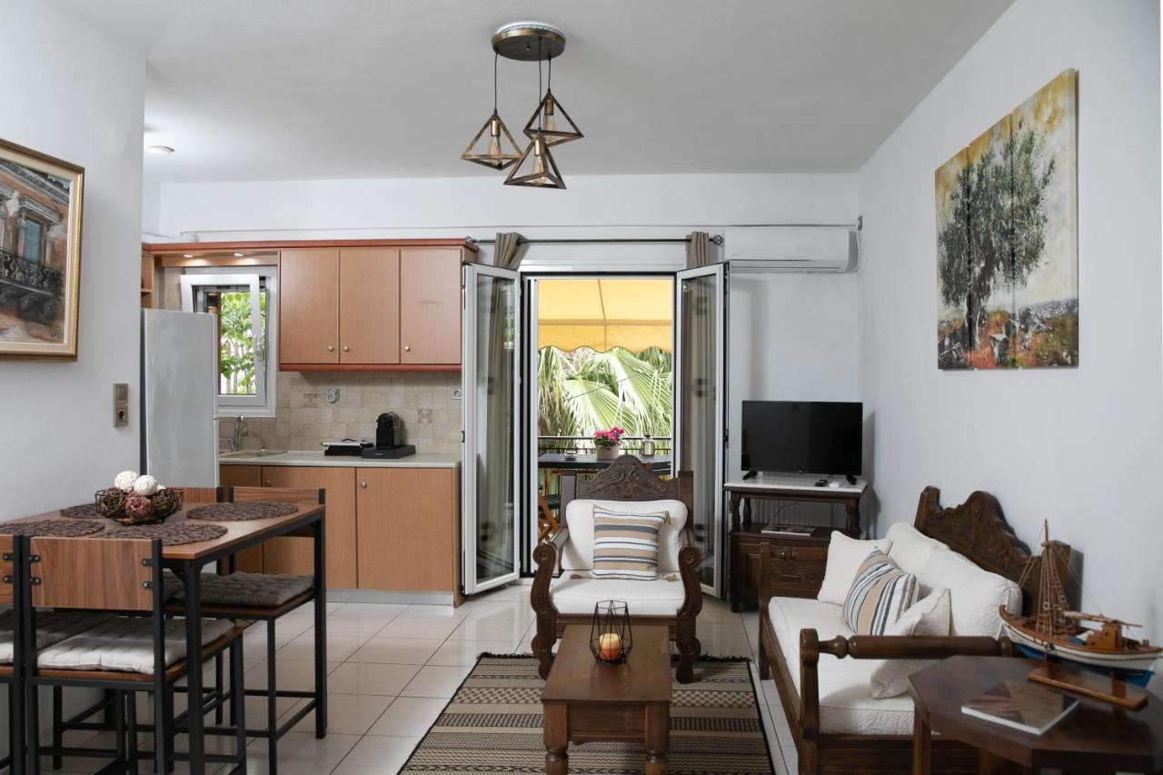 Aegina Town Apartment , With Private Parking Bagian luar foto